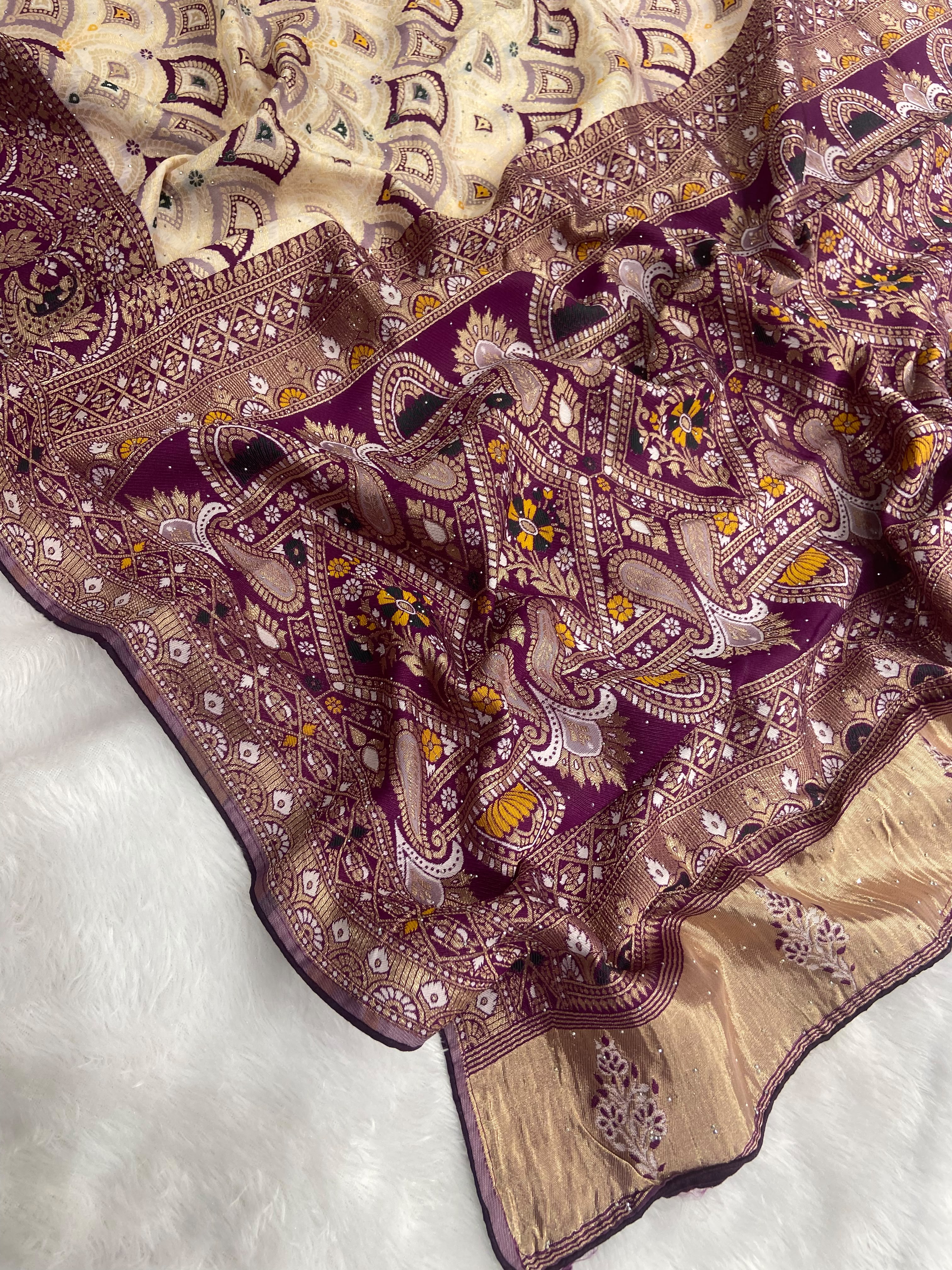 White Banarsi Patola Silk Saree