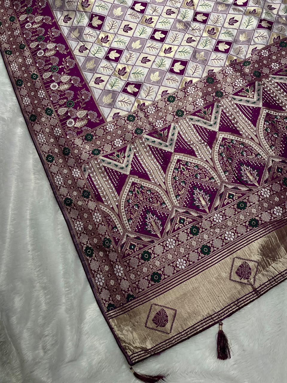White Banarsi Patola Silk Saree