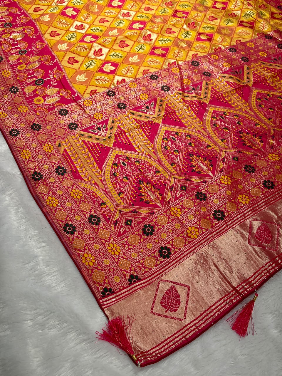 White Banarsi Patola Silk Saree