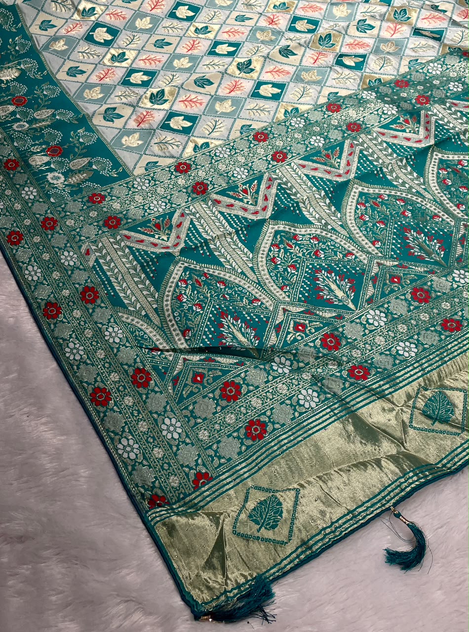 White Banarsi Patola Silk Saree