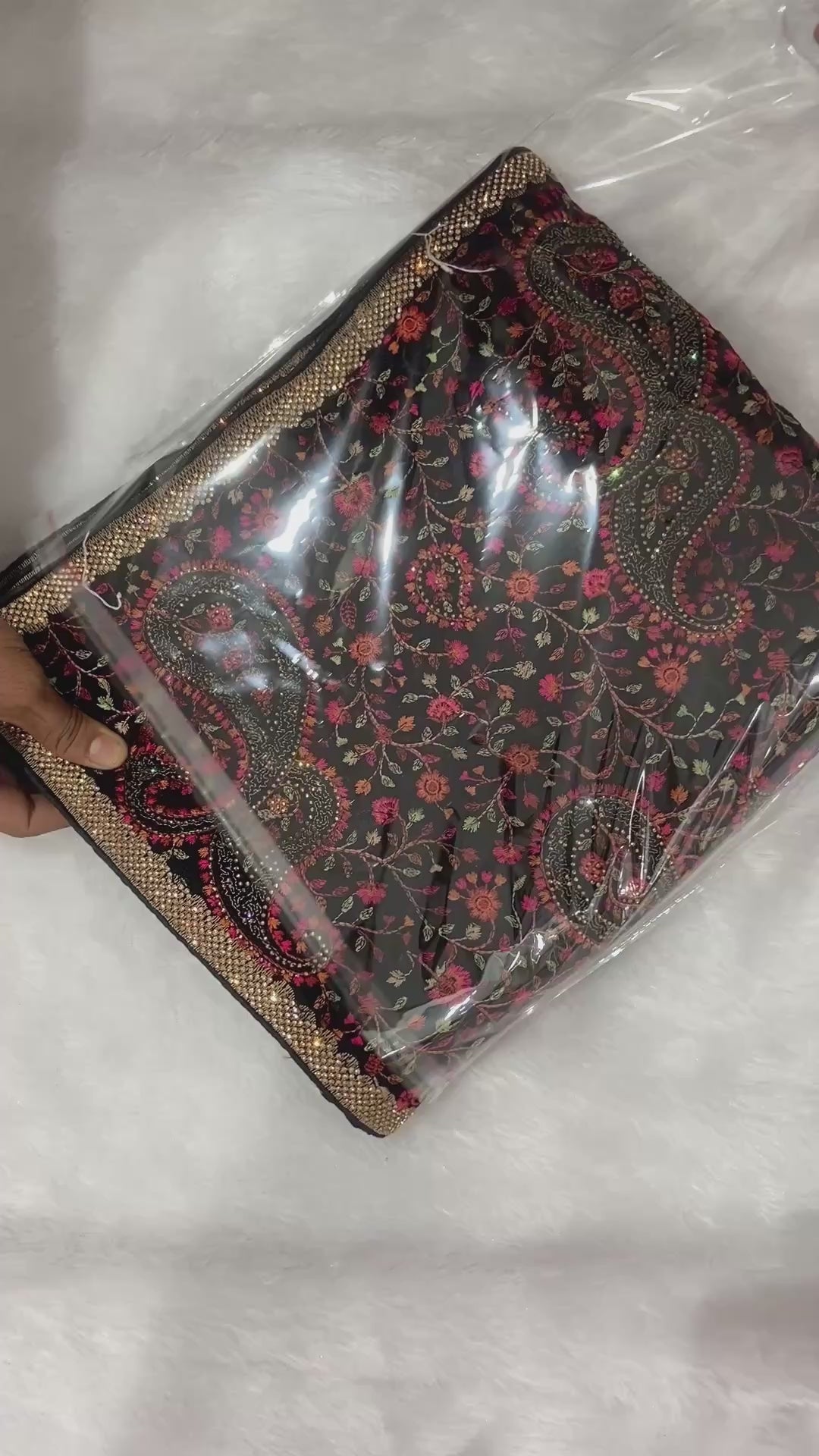 Kashmiri work Saree